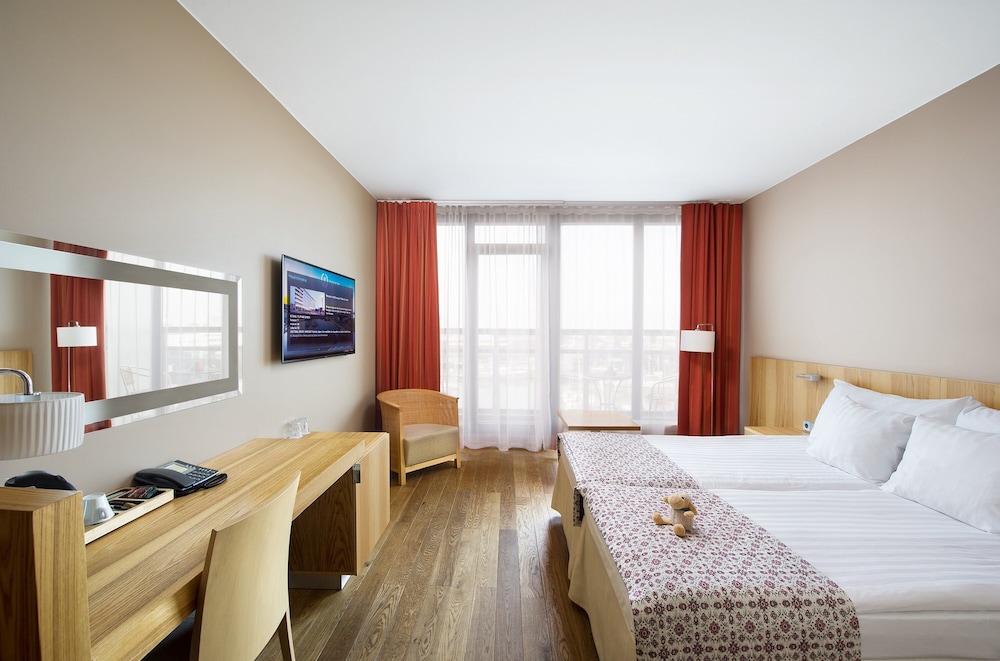 Superior Double or Twin Room photo 1