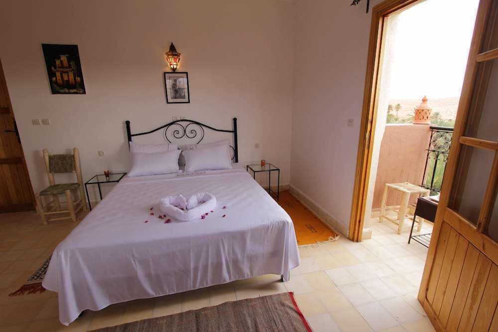 Double or Twin Room photo 3