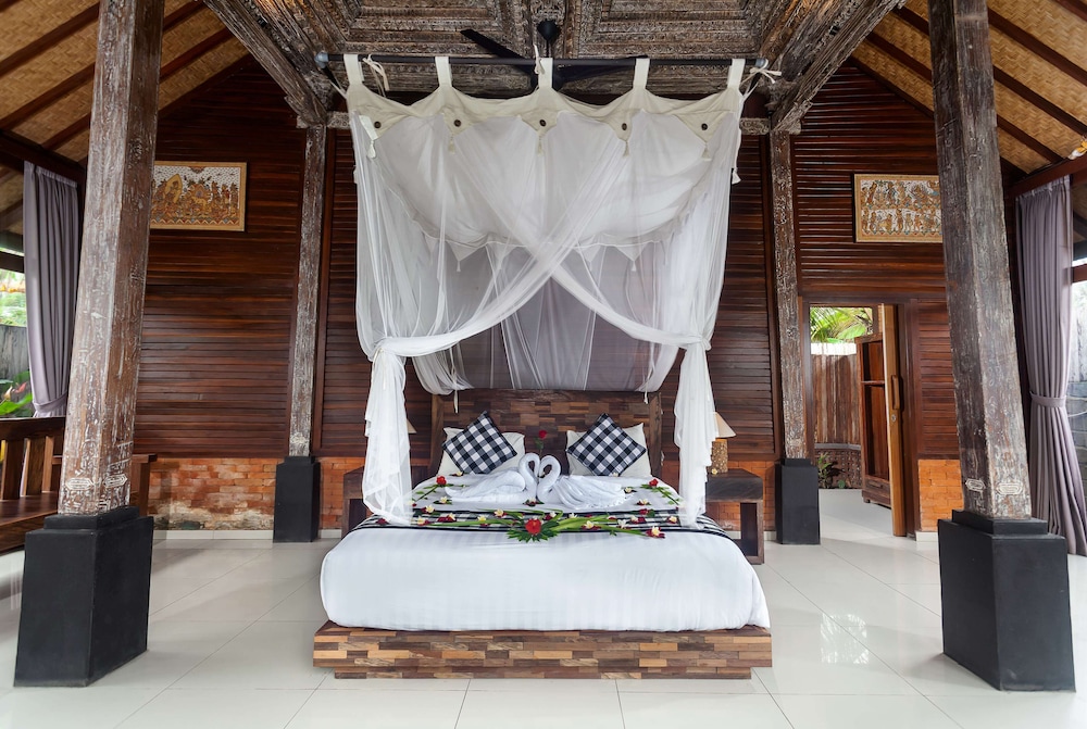 Panoramic Cabin