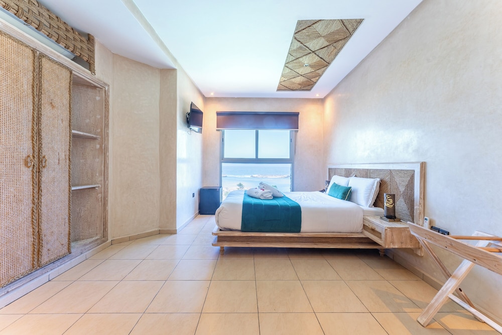 Double Room Single Use, Ocean View photo 1