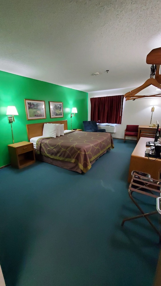 Room, 1 King Bed photo 1