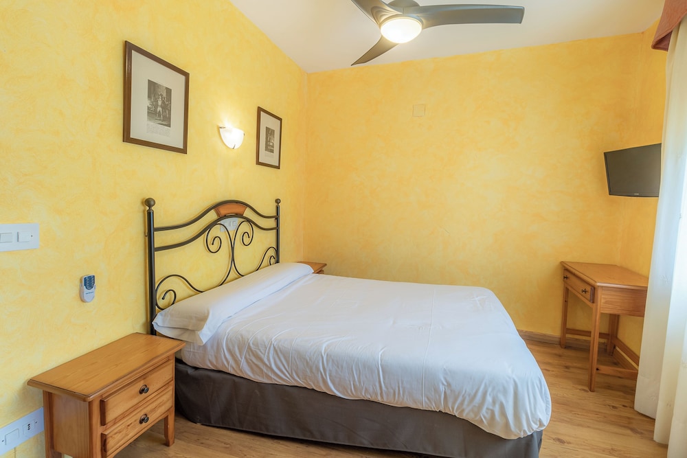 Apartment, 1 Bedroom, Balcony photo 2