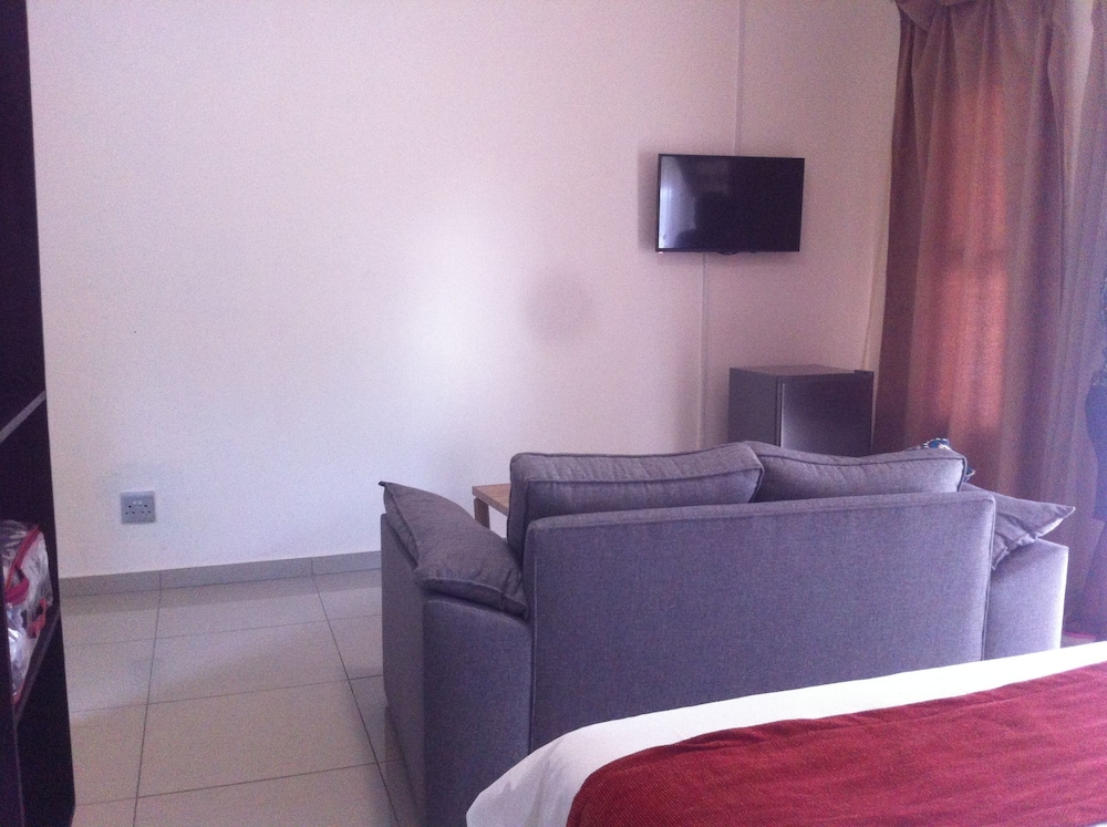 Standard Double Room, 1 Double Bed photo 3