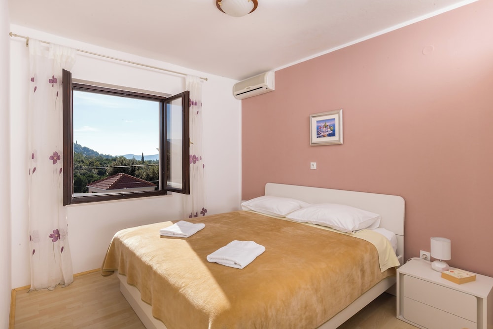 Double Room (Apartment & Rooms Villa Katarina - Do) photo 1