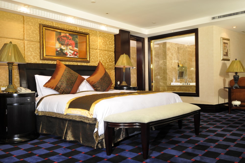 Premier Suite photo 1