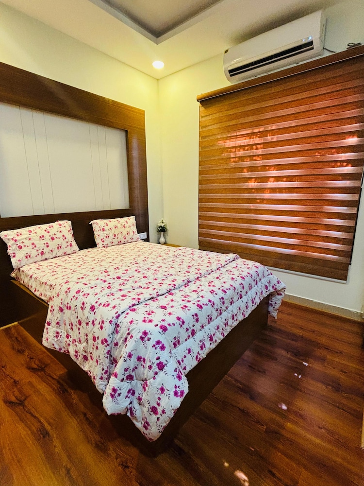 Family Villa photo 1