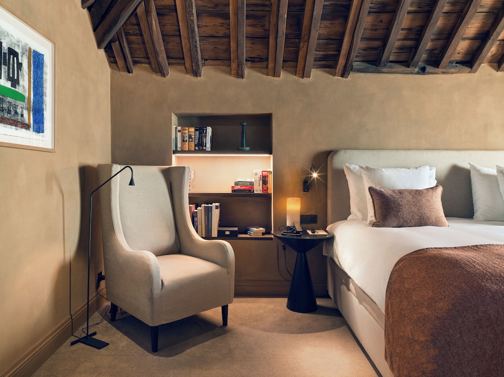 Suite (Diamond) photo 1