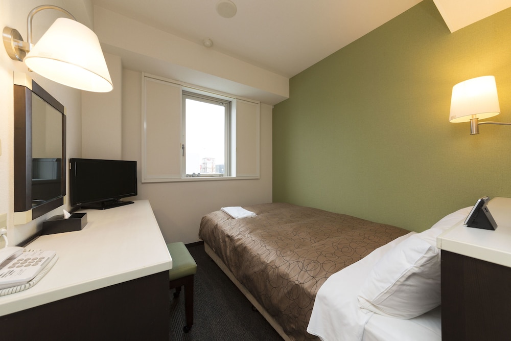 Single Semi-double Room, Smoking