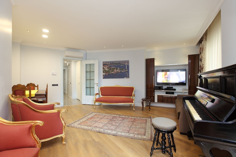 Superior Suite photo 3