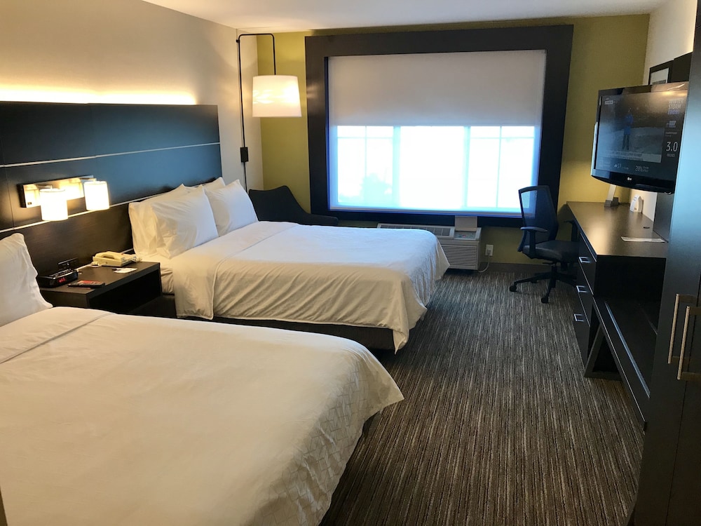 Standard Room, 2 Queen Beds, Accessible (Communications, Mobility, Access Tub) - Photo 1