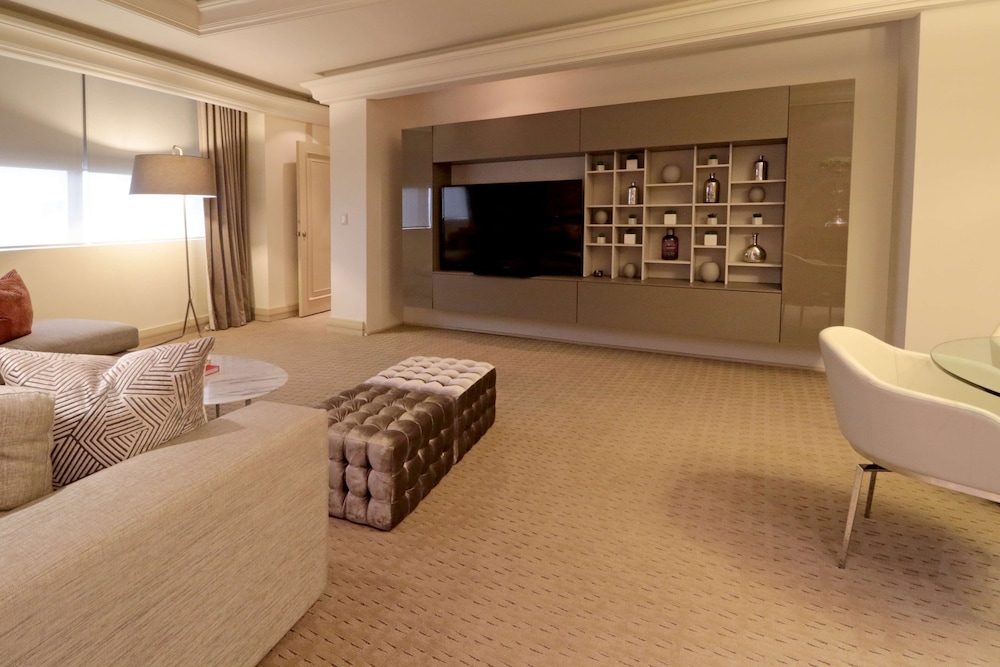 Suite, 1 Bedroom thumbnail 6