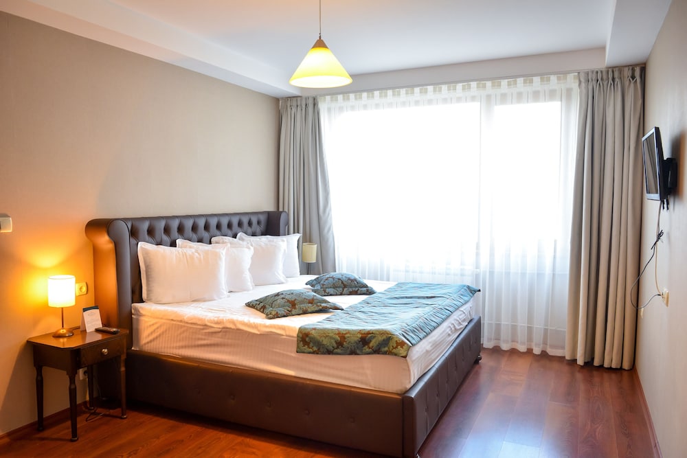 Grand Suite - Photo 3