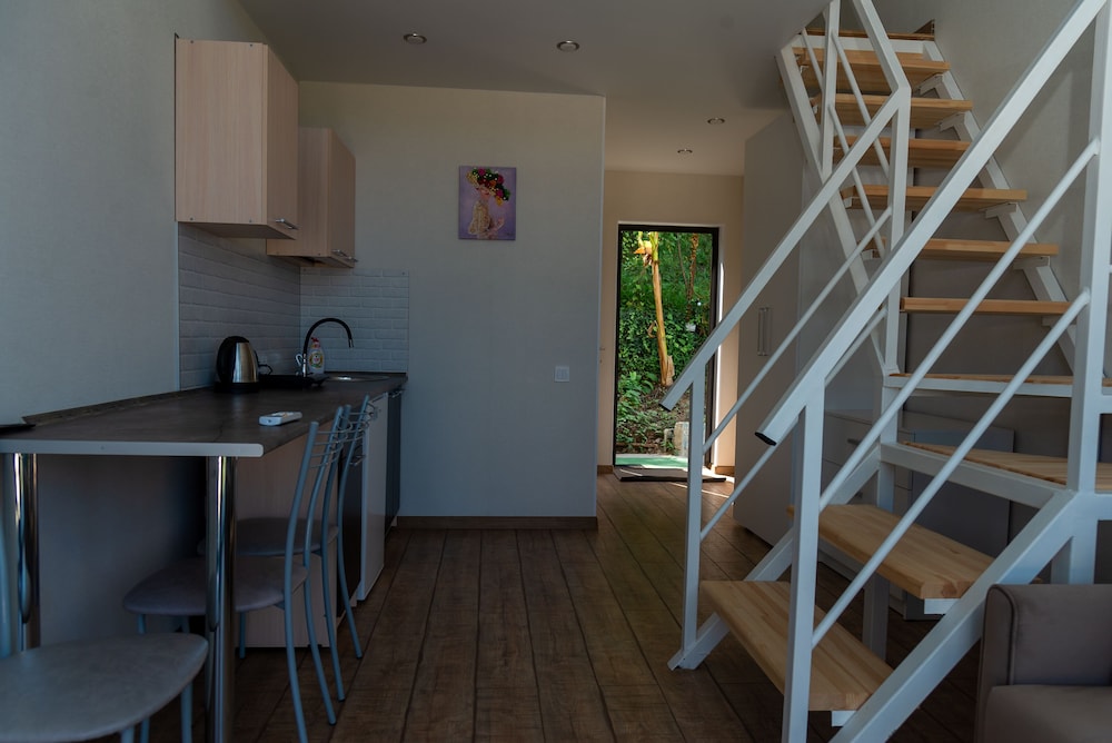 Family Apartment photo 2
