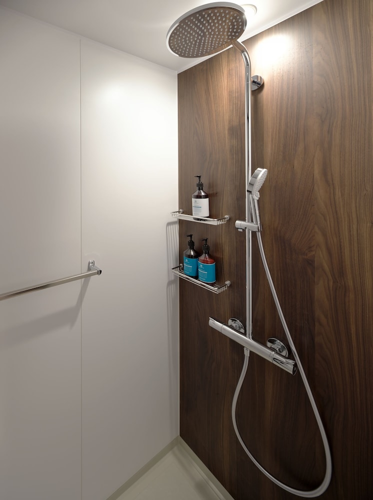 Standard Twin Room, Non Smoking - Photo 2