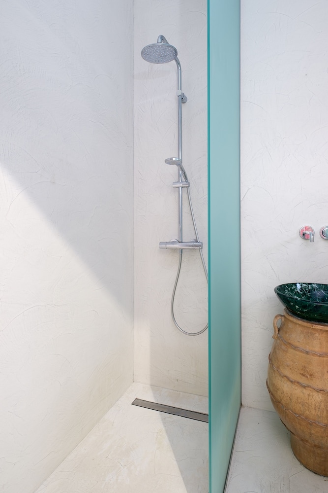 King Suite Sea View with Private Pool photo 2