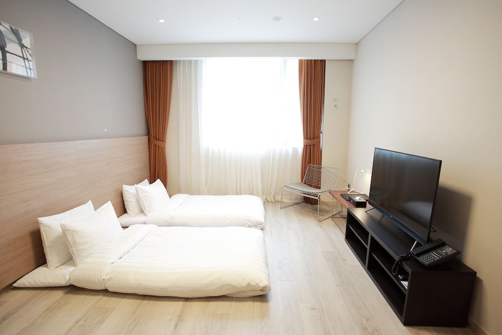Traditional Room (Ondol) photo 1