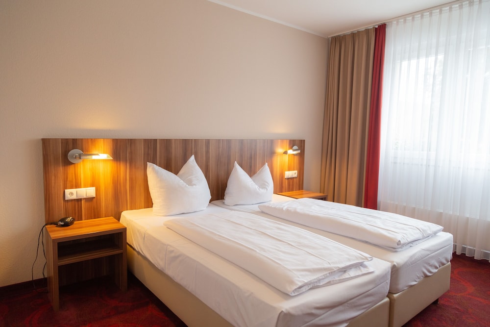 Superior Double Room, City View photo 2