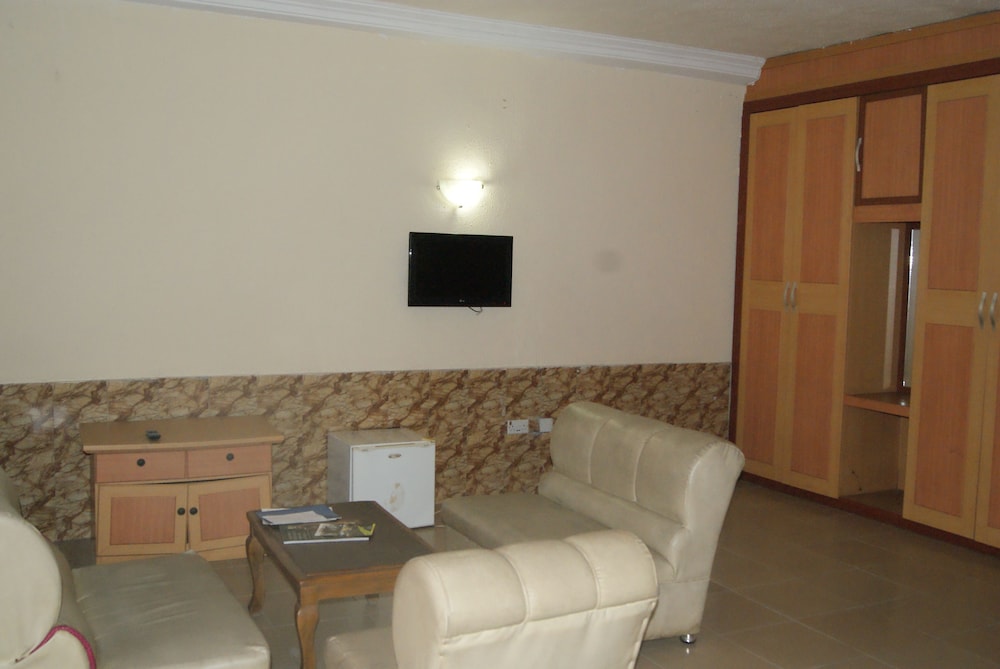 Suite (Double) photo 3