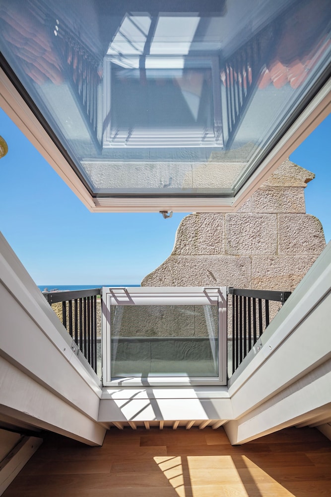 Mansard Suite - Photo 5
