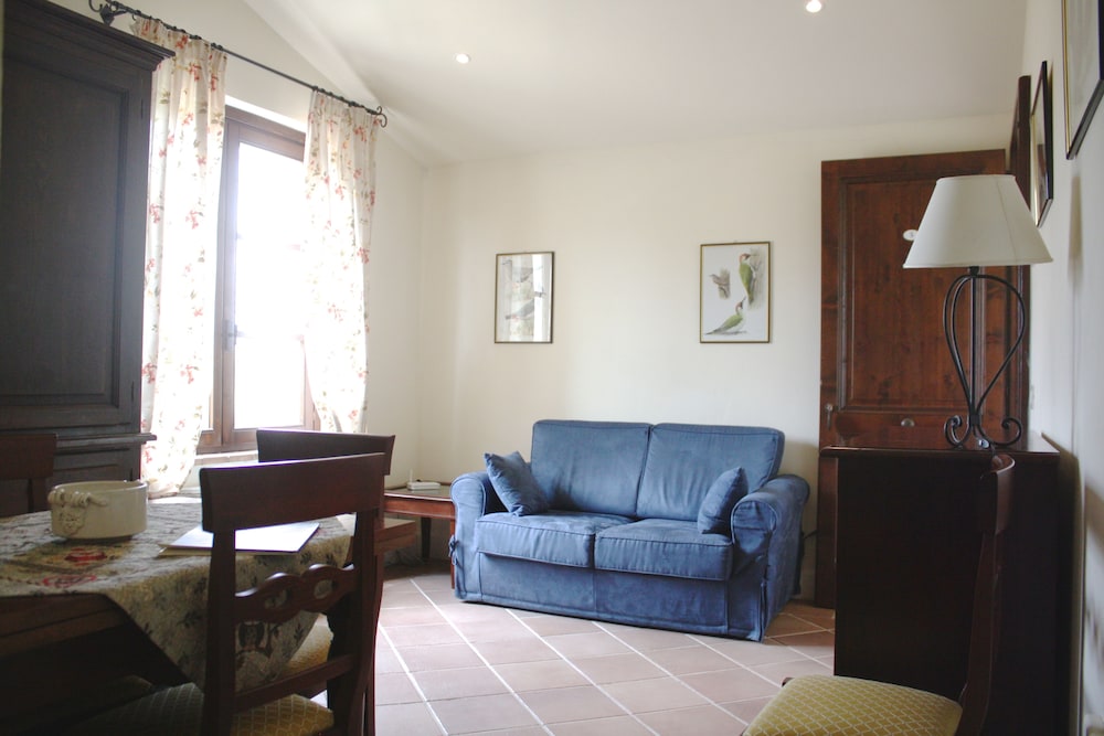 Condo (3 people) photo 3