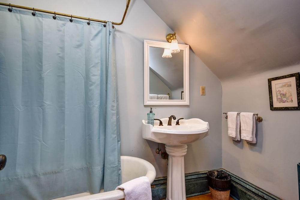 Suite (Art Deco) photo 3