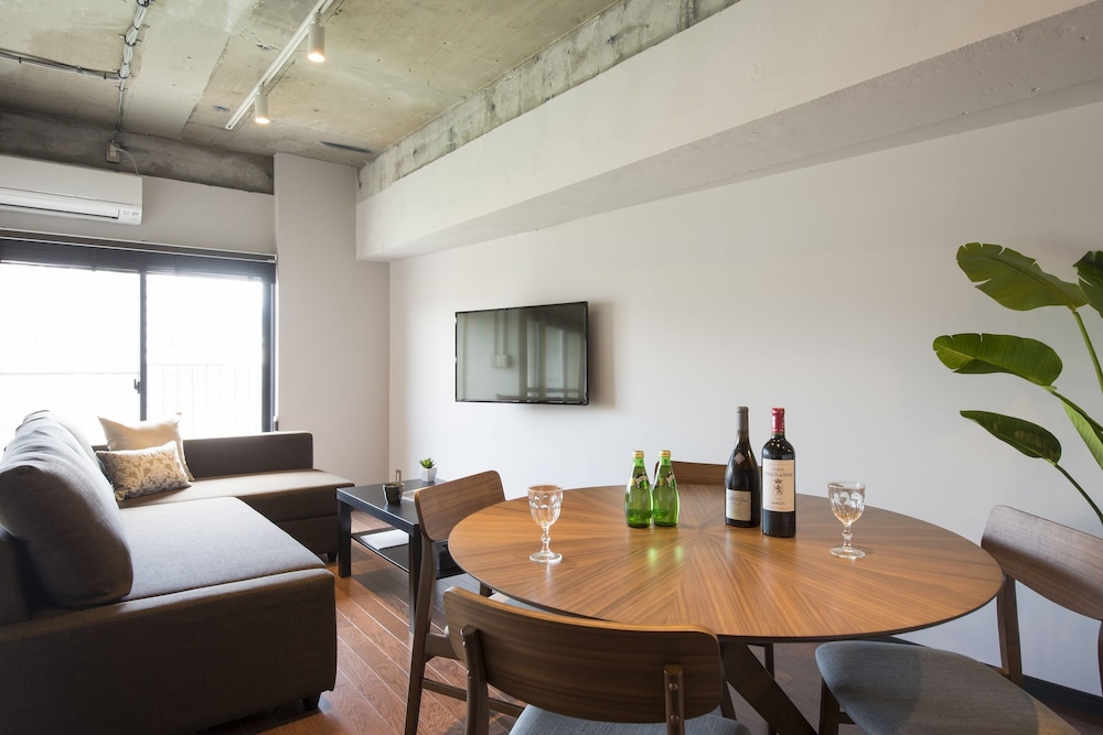 Family Suite, Non Smoking, Kitchen