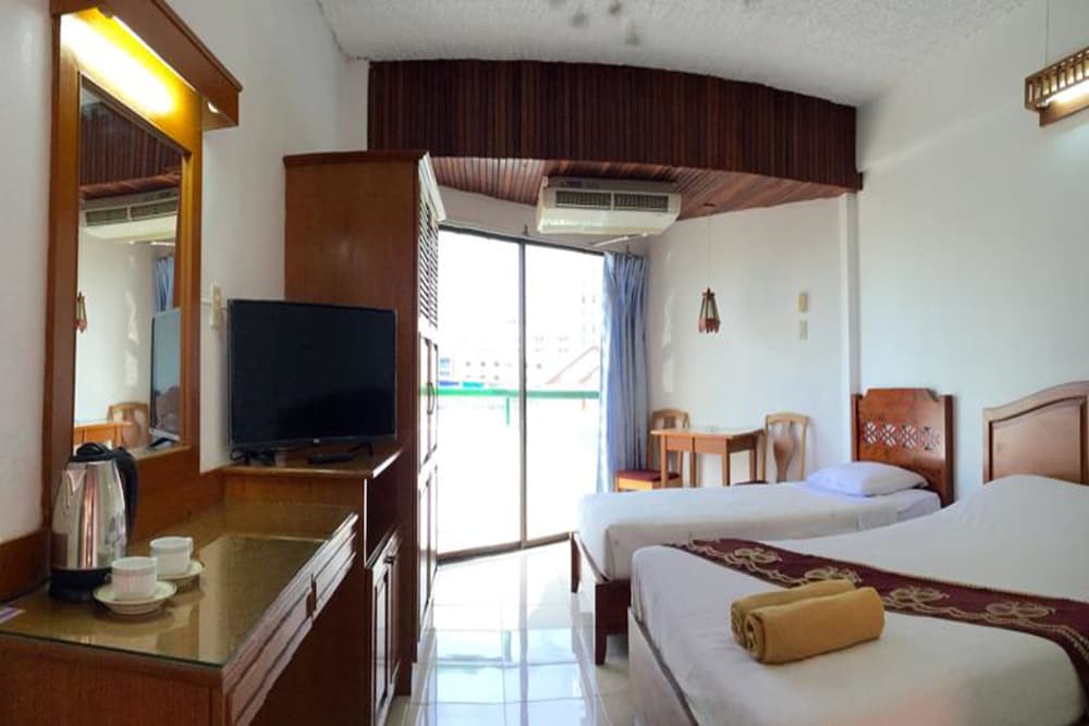 Superior Triple Room