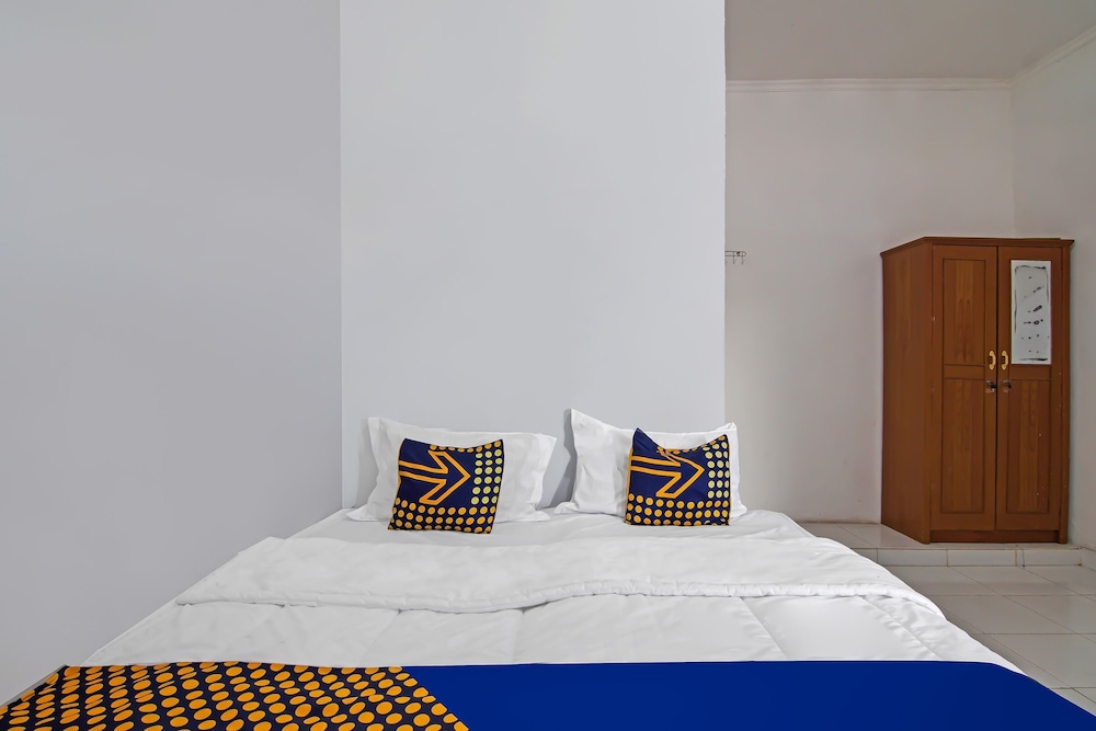 Economy Double Room photo 3