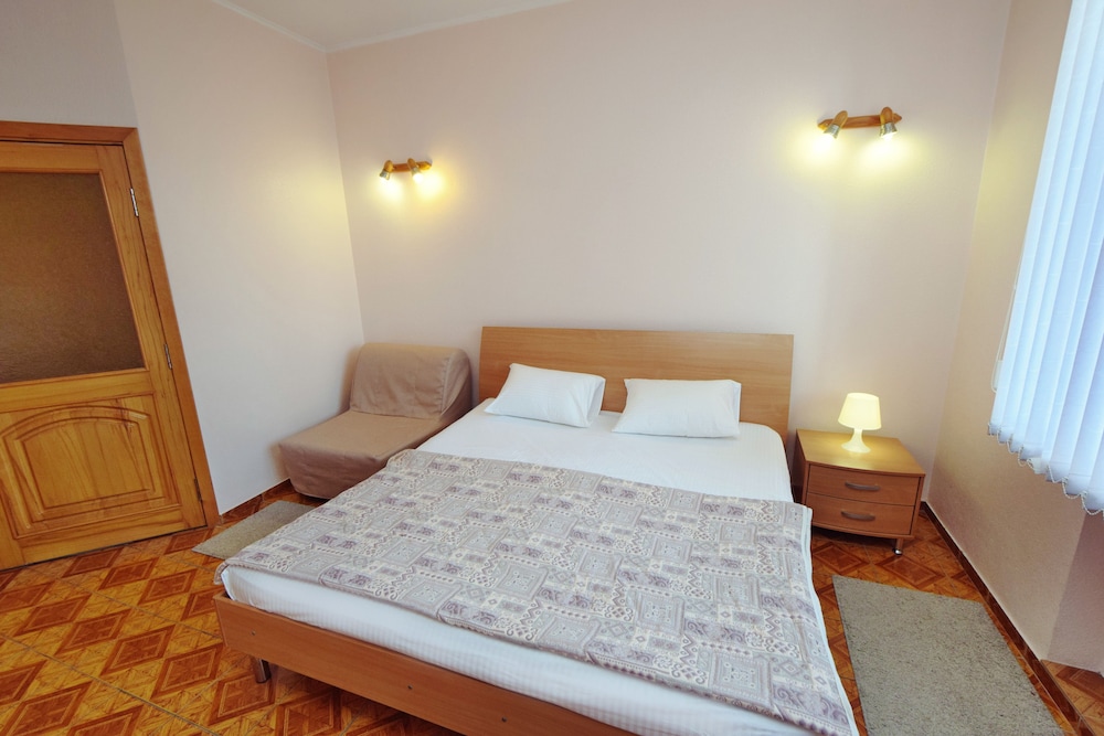 Standard Quadruple Room, Balcony photo 2