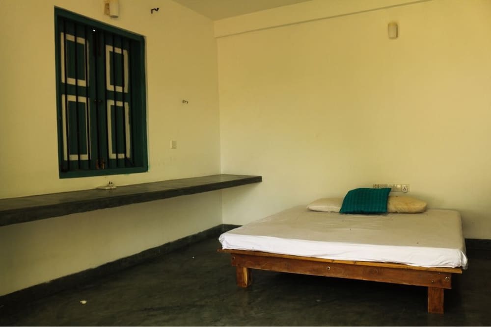 Deluxe Room, 1 King Bed, Non Smoking