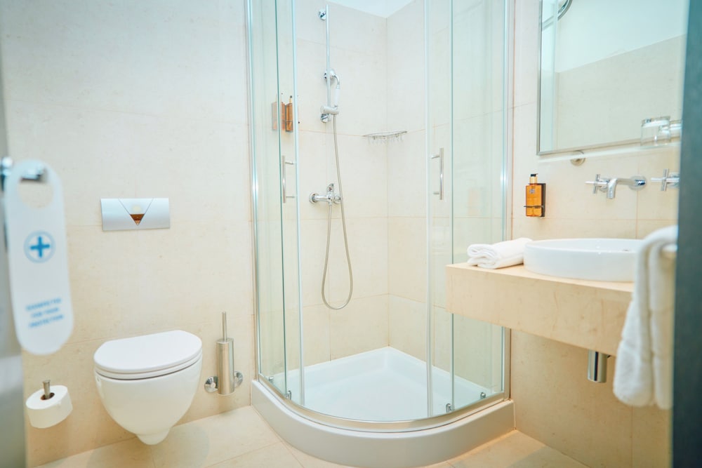 Deluxe Double Room, 1 Double Bed, Balcony, Sea View - Photo 8