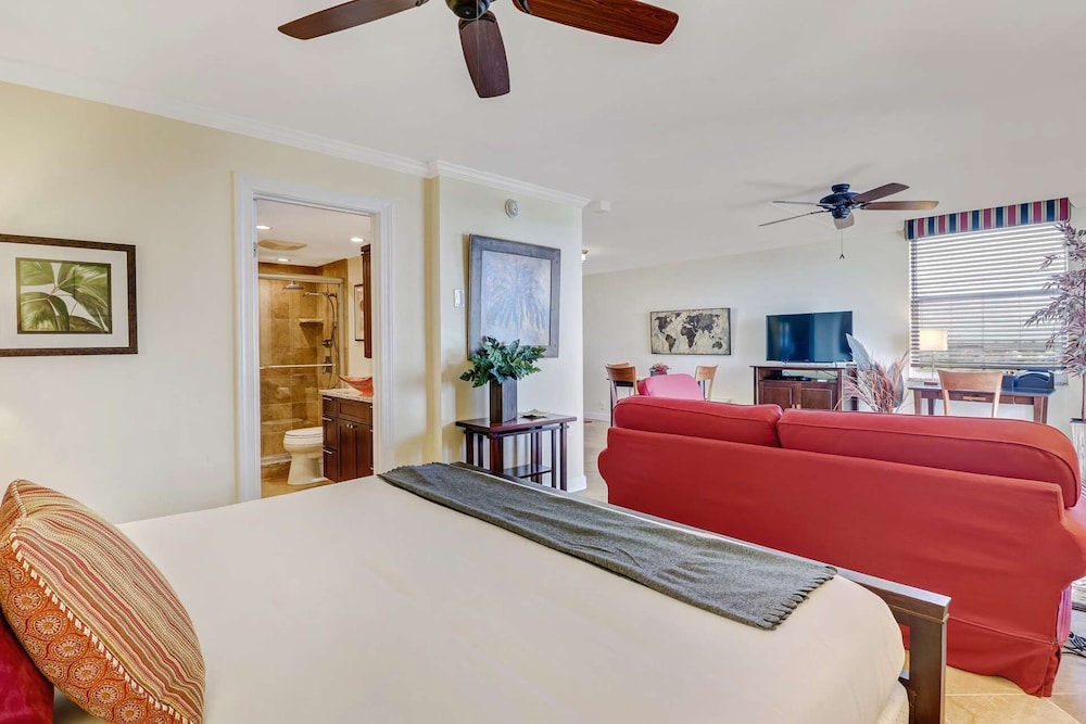 Condo (Beach & Tennis 5008) photo 1