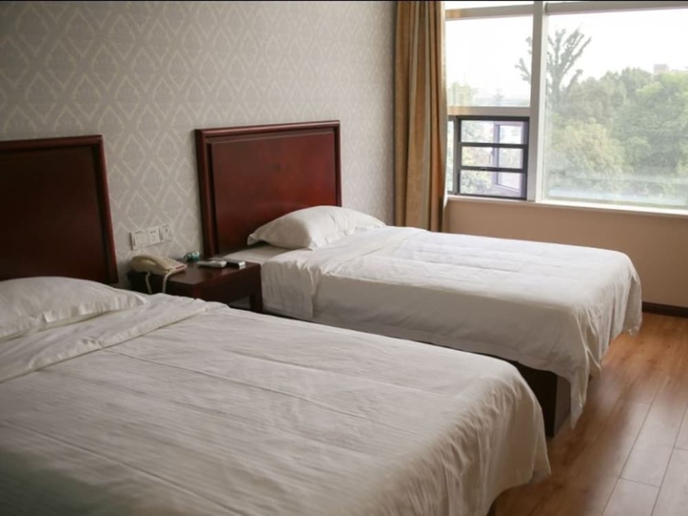 Superior Twin Room photo 3