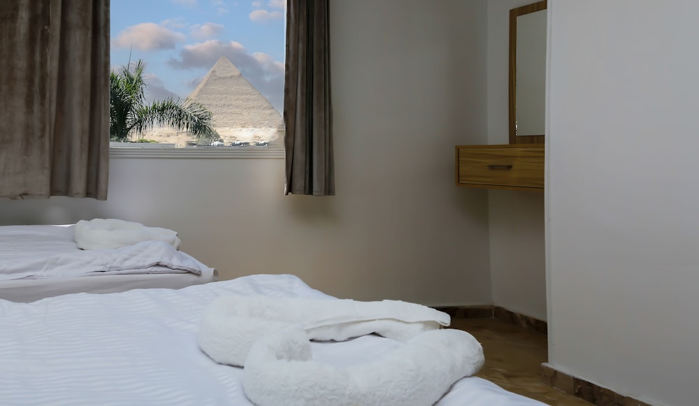 Makadi Pyramids View — photo 131