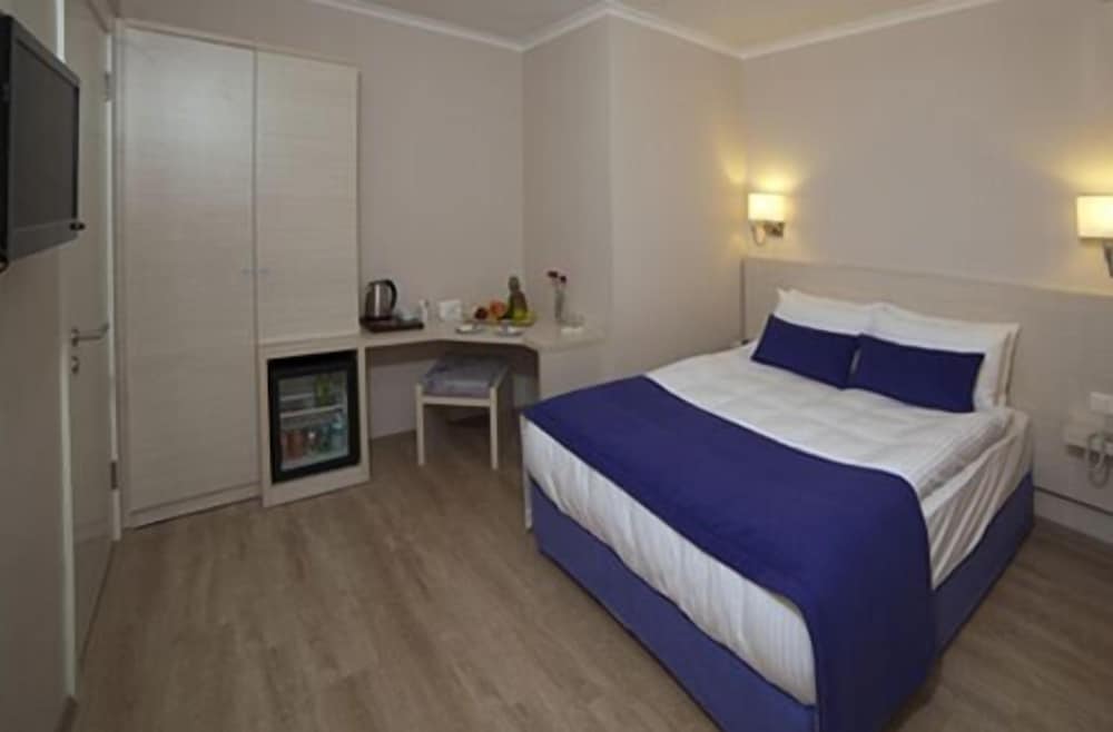 Standard Double Room (Manzarasız) photo 1