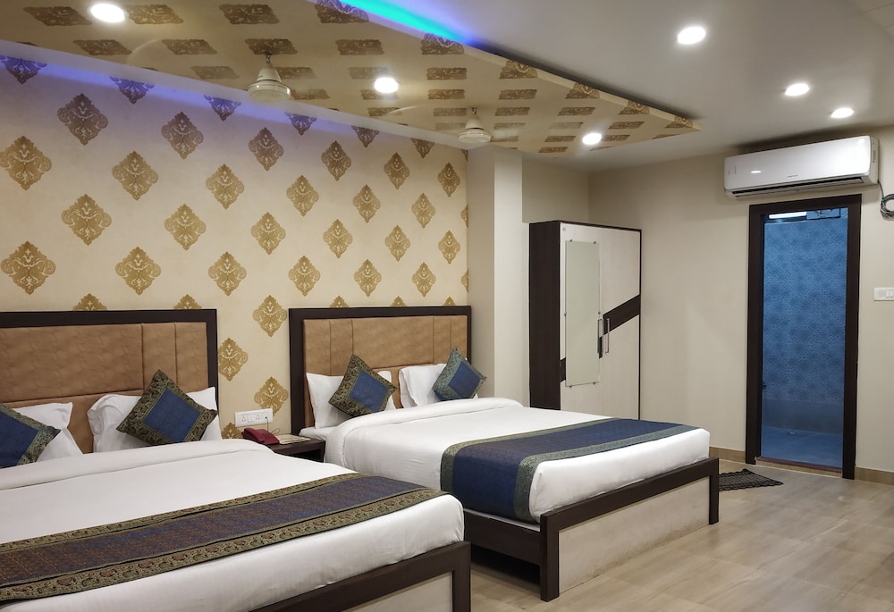 Family House, Multiple Beds