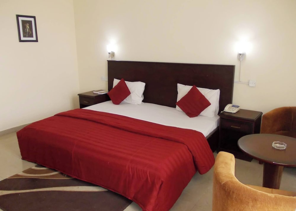 Deluxe Room, City View photo 3