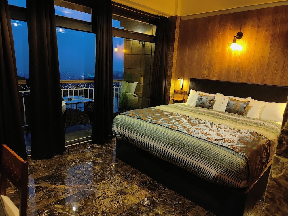 Basic Double Room photo 1
