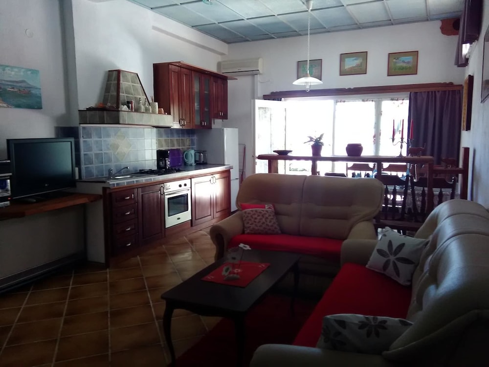 Apartment, Sea View (1)