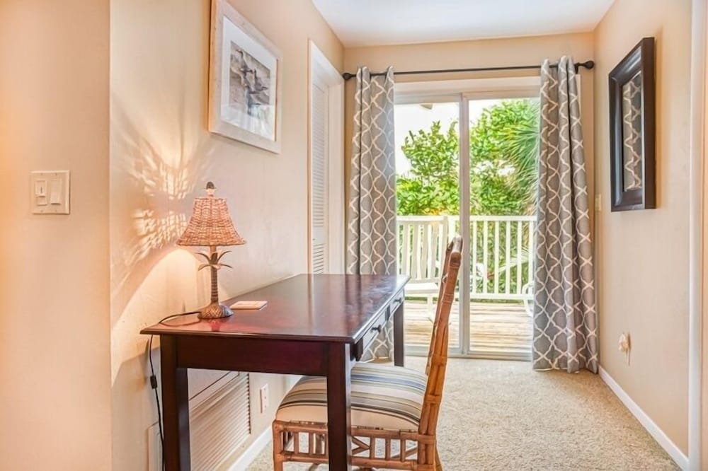 House, 4 Bedrooms photo 3