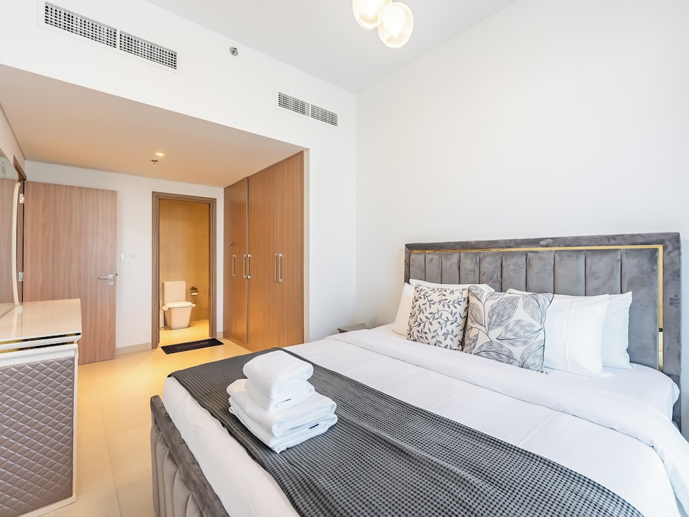 Deluxe Apartment, Balcony, City View photo 2