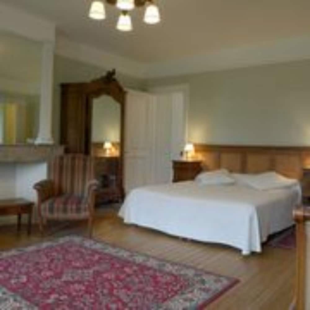 Deluxe Suite, Park View photo 1
