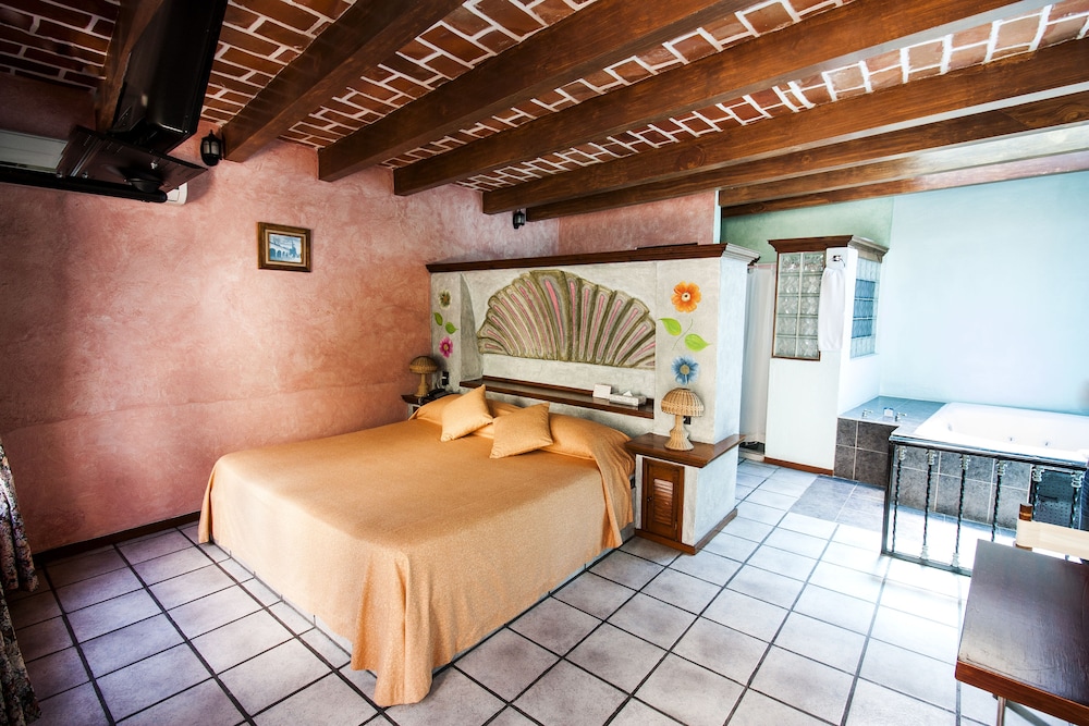 Superior Room, 2 Double Beds, Jetted Tub