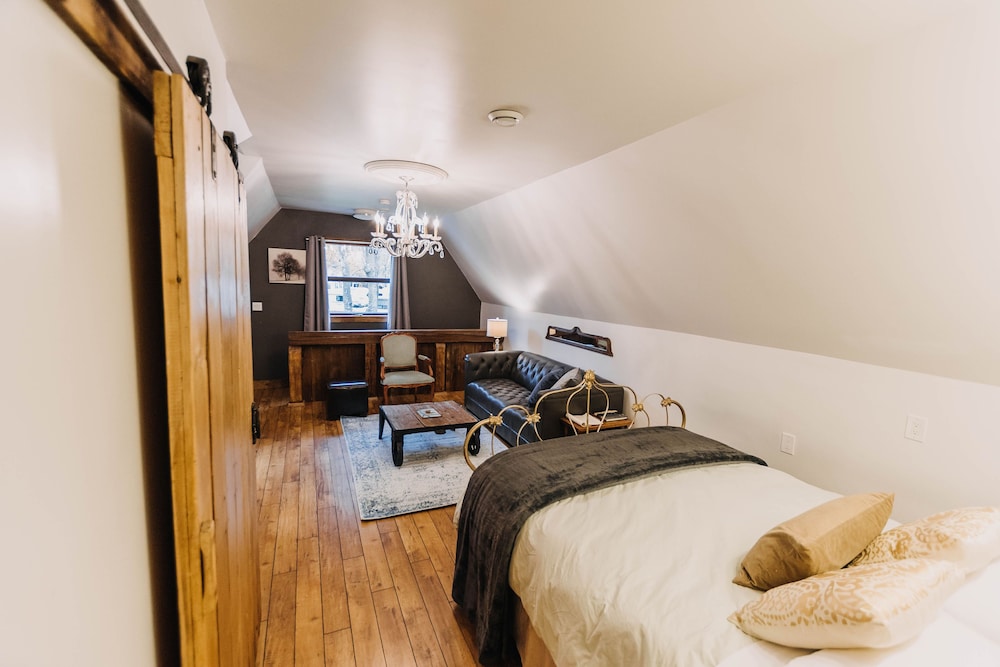 Deluxe Suite, Ensuite, Garden View photo 2