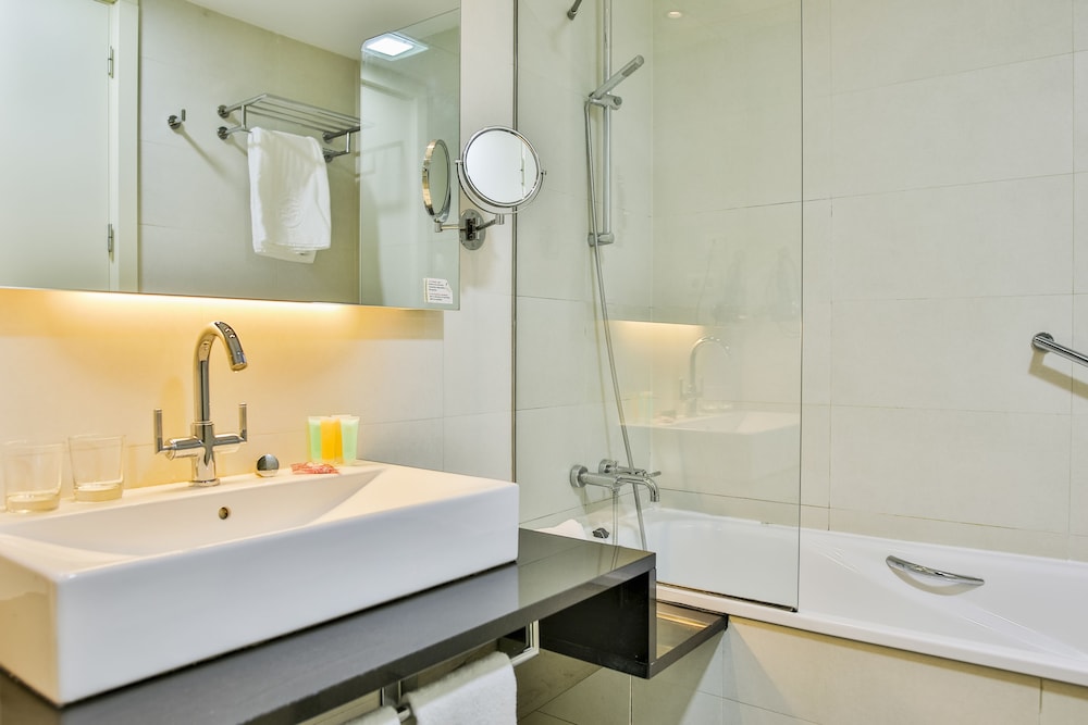 Triple Room Triple Room