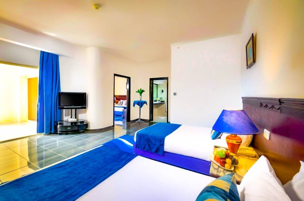 Classic Double or Twin Room, 1 Bedroom, Garden View - Photo 11