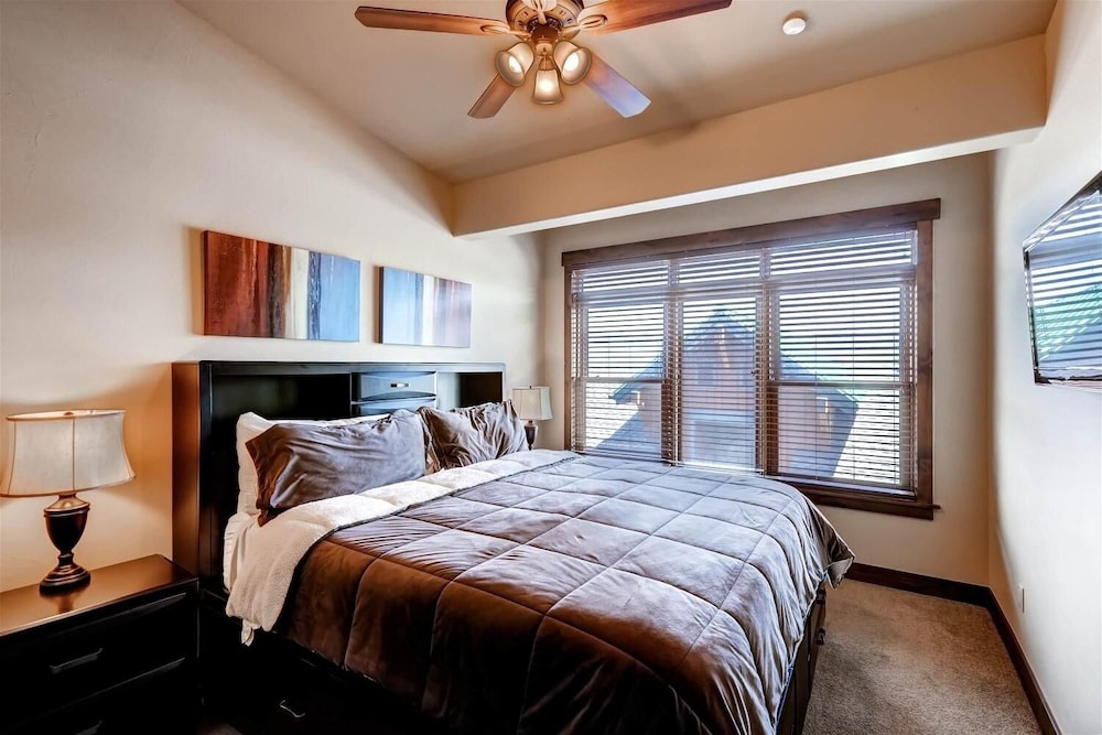 Condo, 3 Bedrooms photo 1