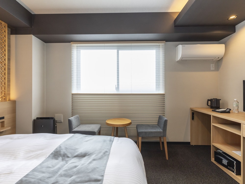 Standard Double Room, Non Smoking - Photo 4