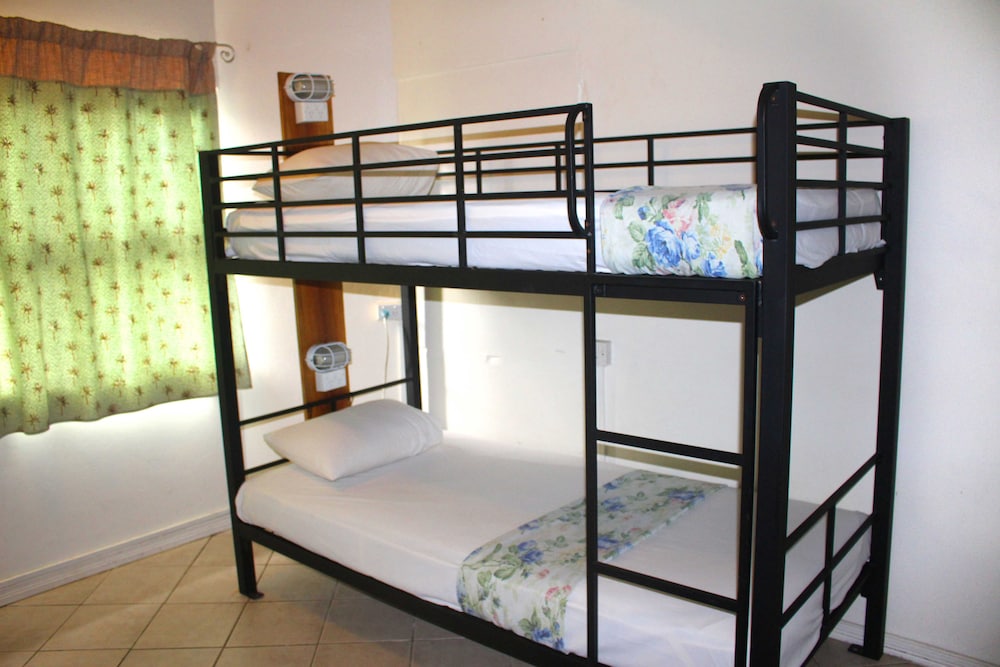Shared Dormitory, Mixed Dorm