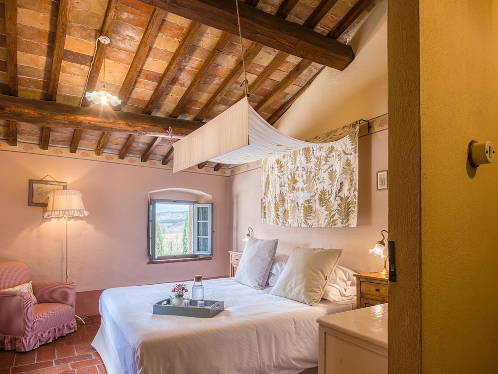 Romantic Suite photo 3
